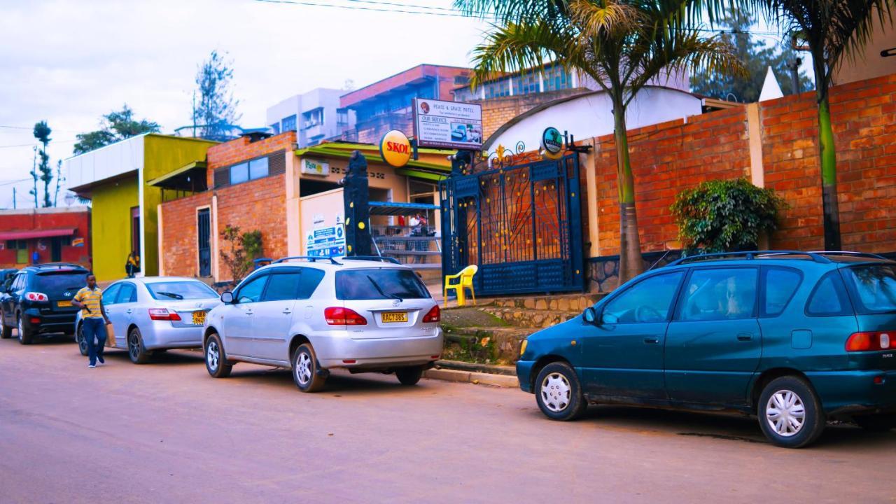Peace & Grace Motel Kigali Bagian luar foto